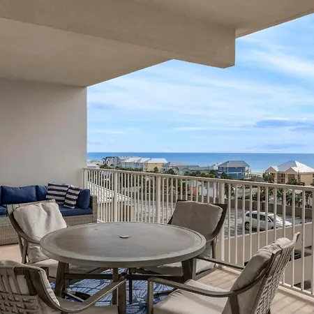 Laketown Wharf #512 By Nautical Properties